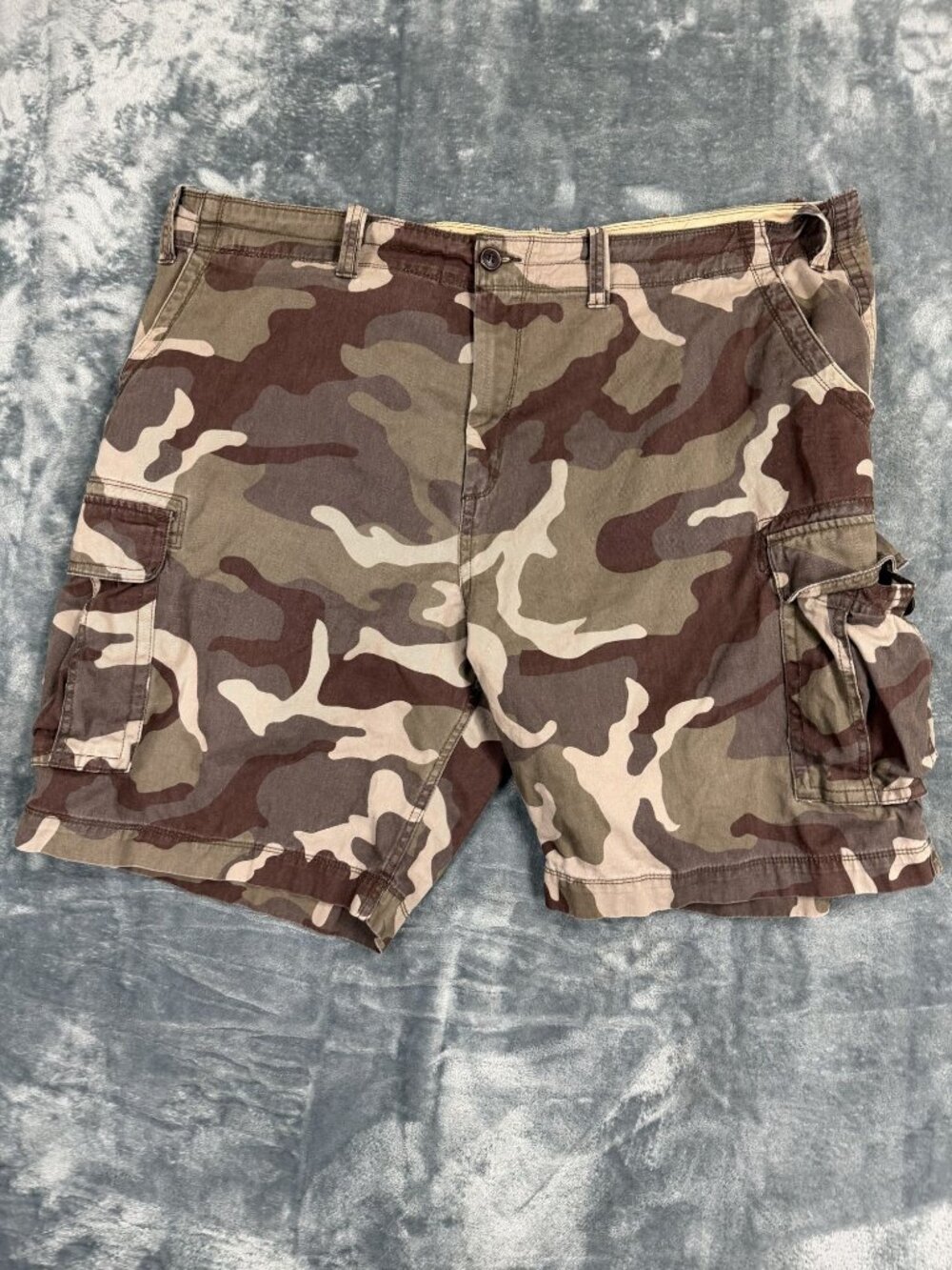 The Foundry Mens Cargo Shorts Camouflage Cotton Size 48 Casual Outdoor Style